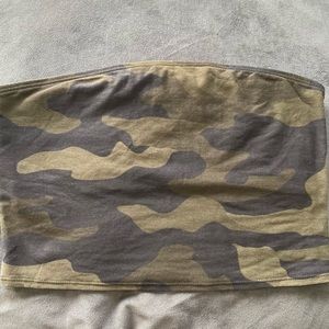 VS Pink Camo Crop Top